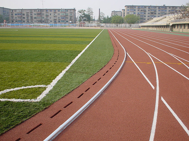 鐵路機械學(xué)校運動場